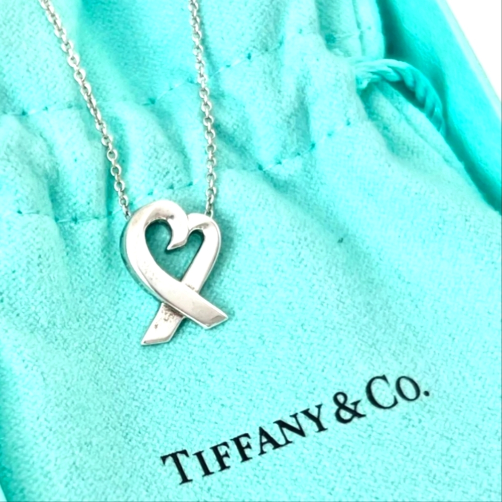 Tiffany Paloma Picasso Loving Heart Pendant Necklace Sterling Silver Luxury
